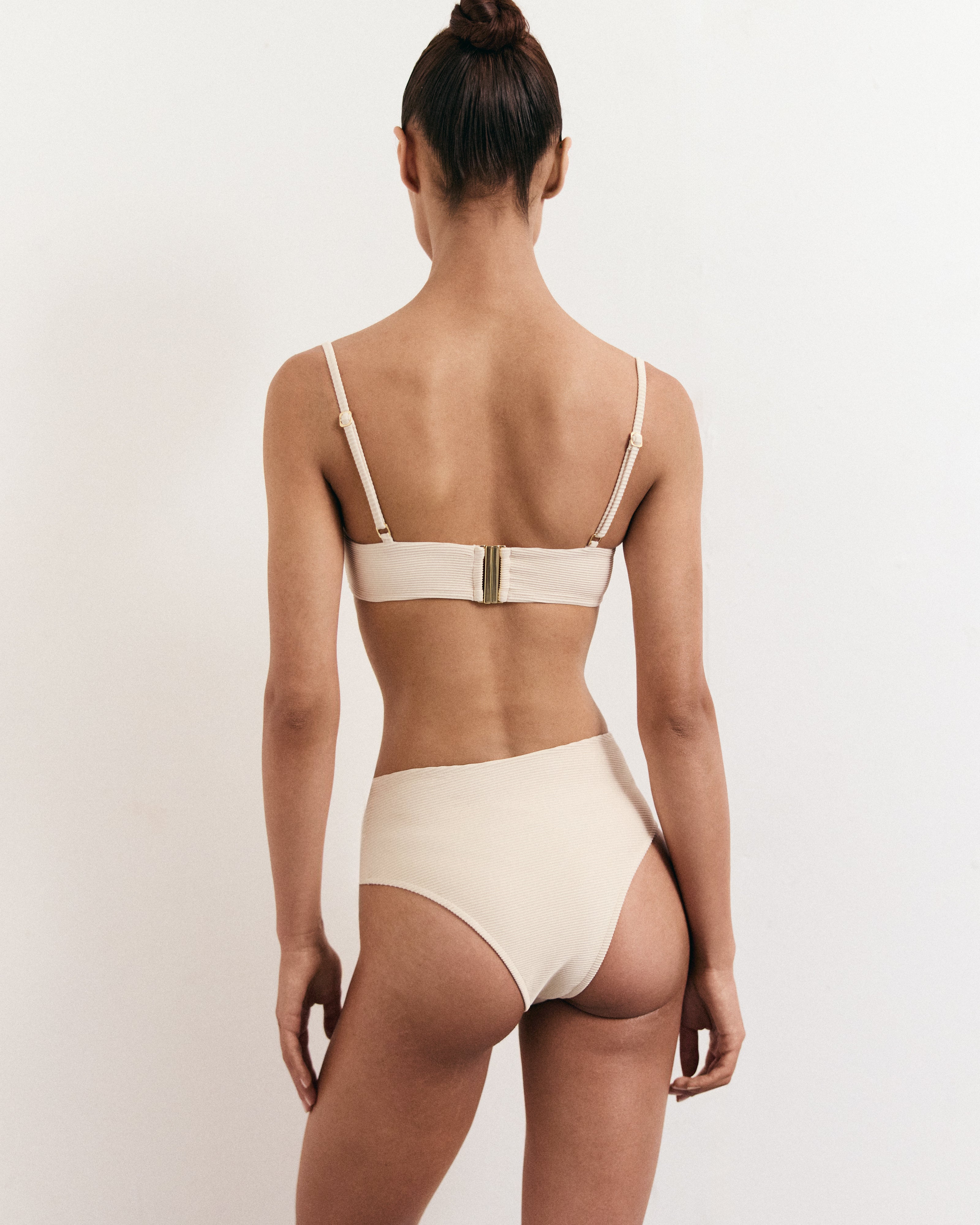 Retro High - Waisted Bottom